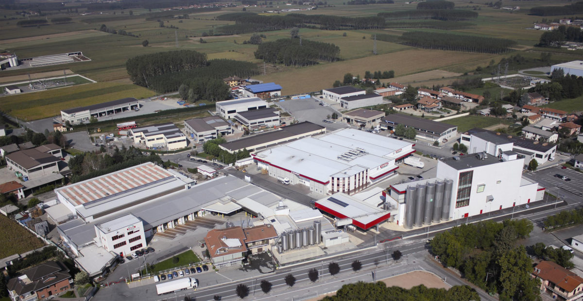 Vista aerea di uno stabilimento della Nestlè